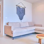 Azar Luxury