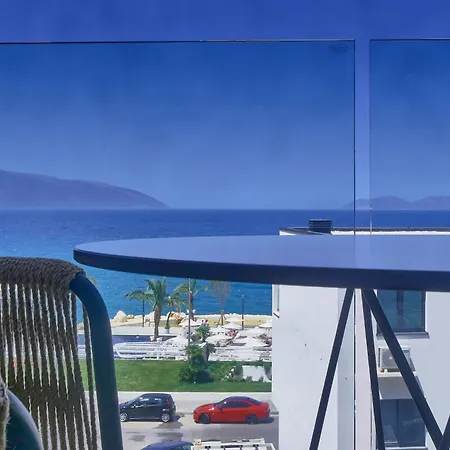 Azar Luxury 4* Vlore