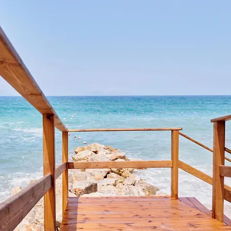 Aparthotel Azar Luxury