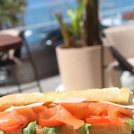 شقة فندقية Azar Luxury فلورا