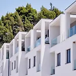 Azar Luxury 4*