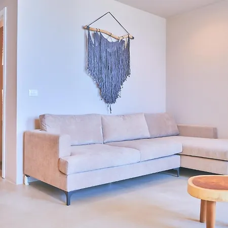 Azar Luxury