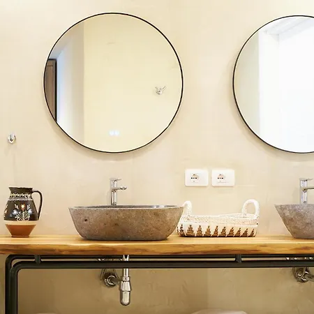 Azar Luxury Vlorë