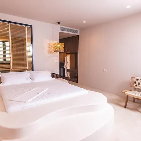Azar Luxury