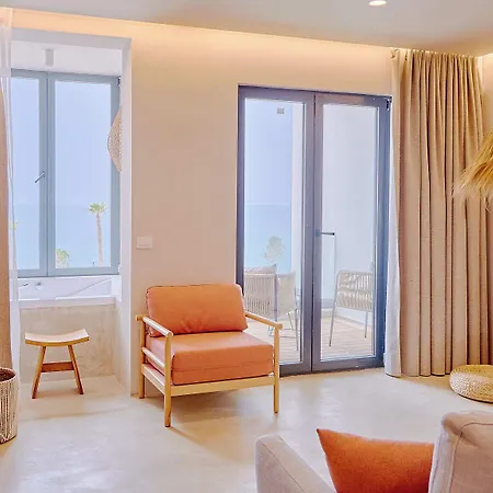 Aparthotel Azar Luxury Vlorë