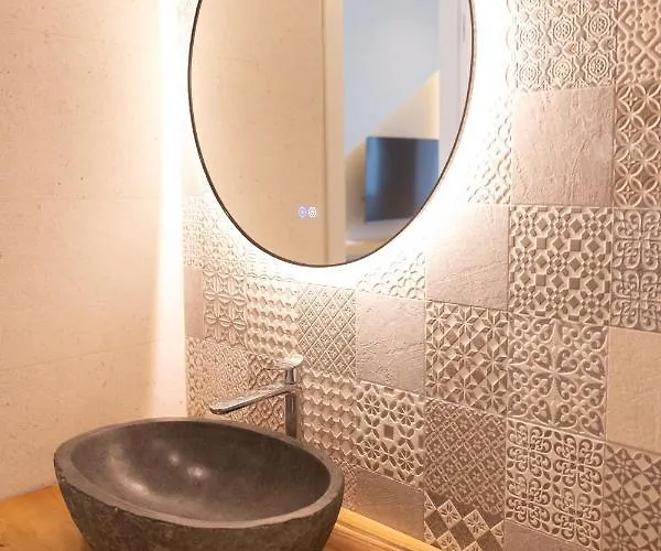 Aparthotel Azar Luxury 4*