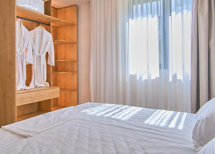 Aparthotel Azar Luxury Vlore