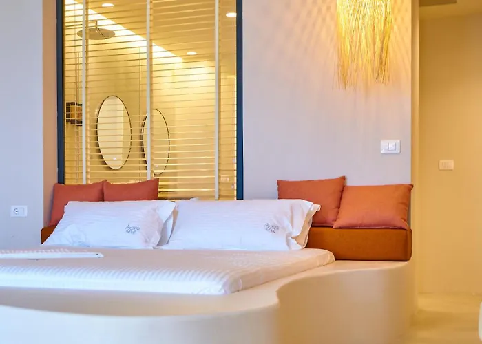 Aparthotel Azar Luxury 4*