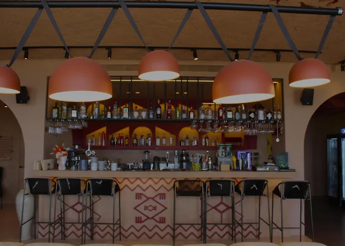 Azar Luxury 4* Vlore